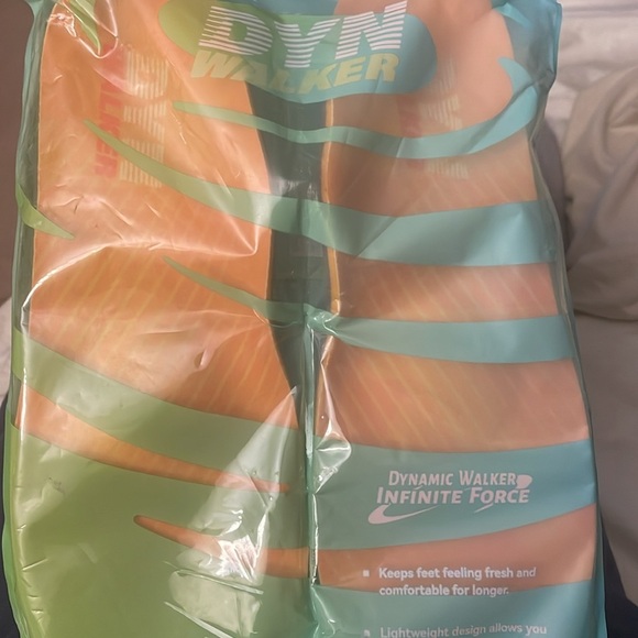 LIGHT USED NIKE PRO MAX
   MENS 90 RUNNING SNEAKER
      $161 on Amazon - Picture 9 of 9